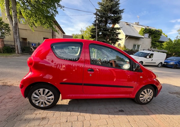 Toyota Aygo cena 9900 przebieg: 139000, rok produkcji 2006 z Warszawa małe 301